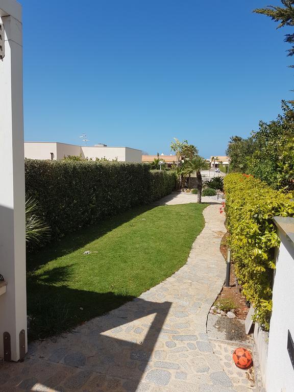 Villa La Chiocciola San Vito Lo Capo Exterior photo